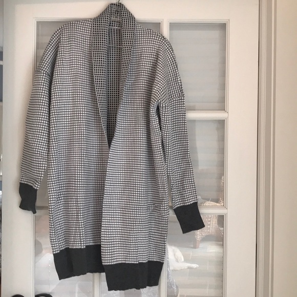 NWOT Black and white checkered long cardigan - Picture 1 of 5